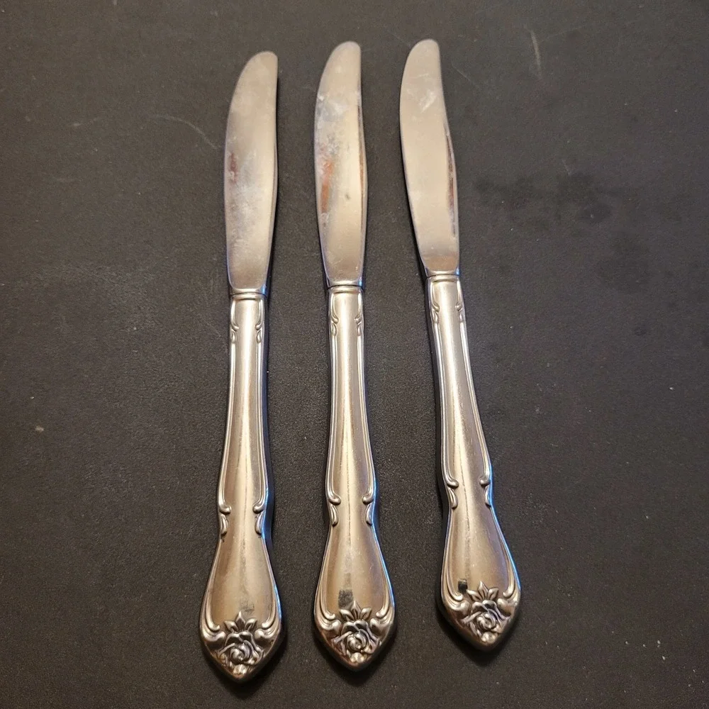 Vtg Lot of 3 Oneida USA TRUE/ARBOR ROSE Stainless‎ Dinner Table Knives Knife